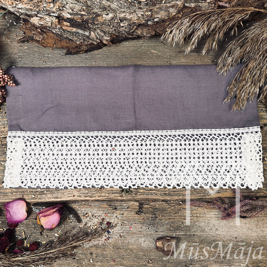 Lina galda celiņš "Brīvie kodi" ar mežģīni