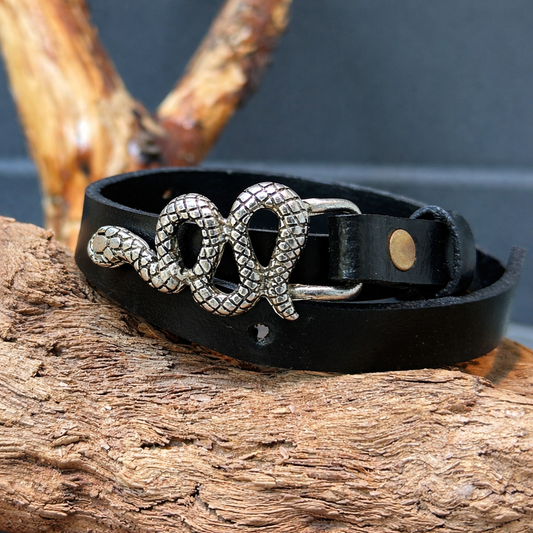 Ādas aproce ČŪSKA