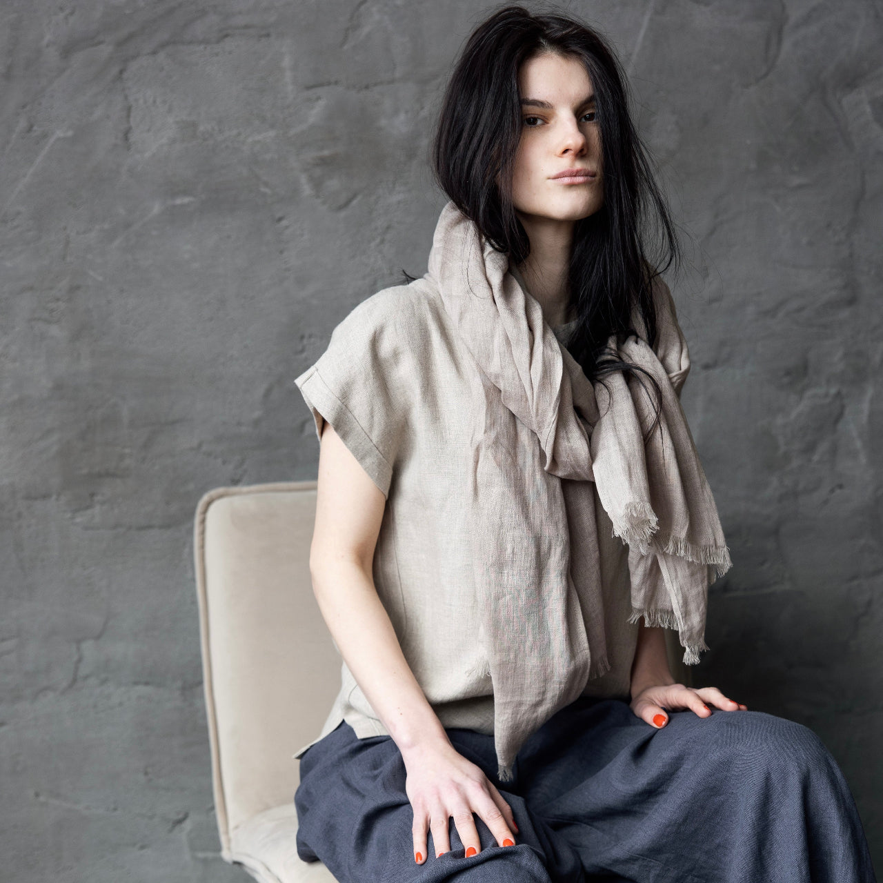 Plāna lina šalle SMILTS