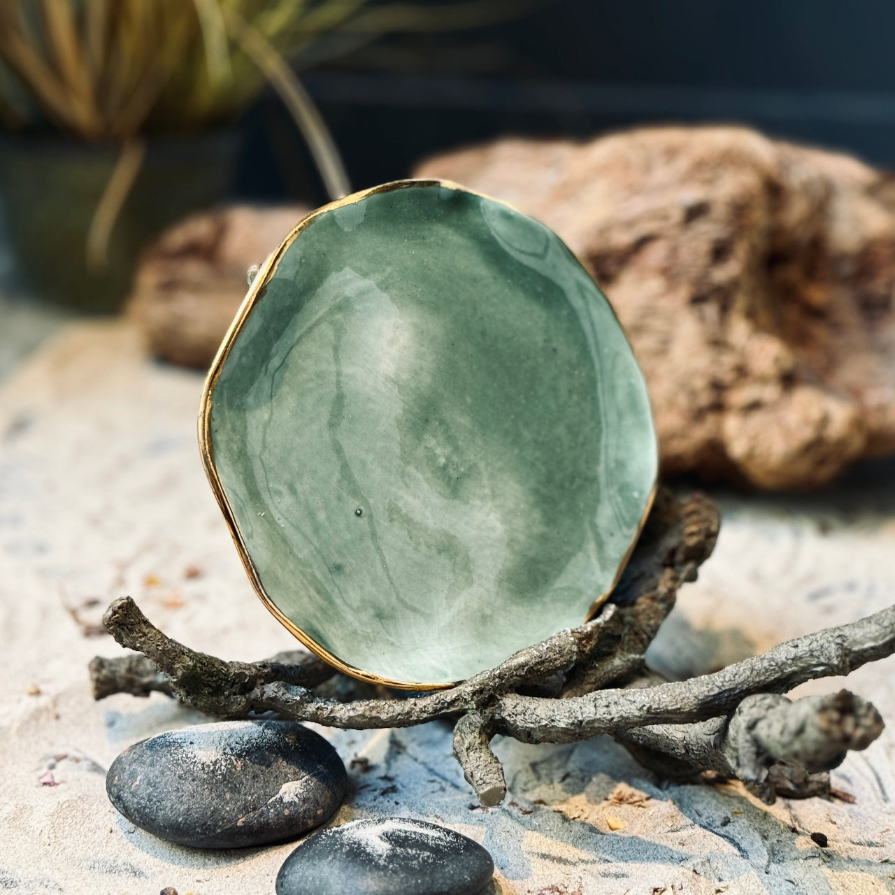 Porcelāna šķīvji KRĀSAS