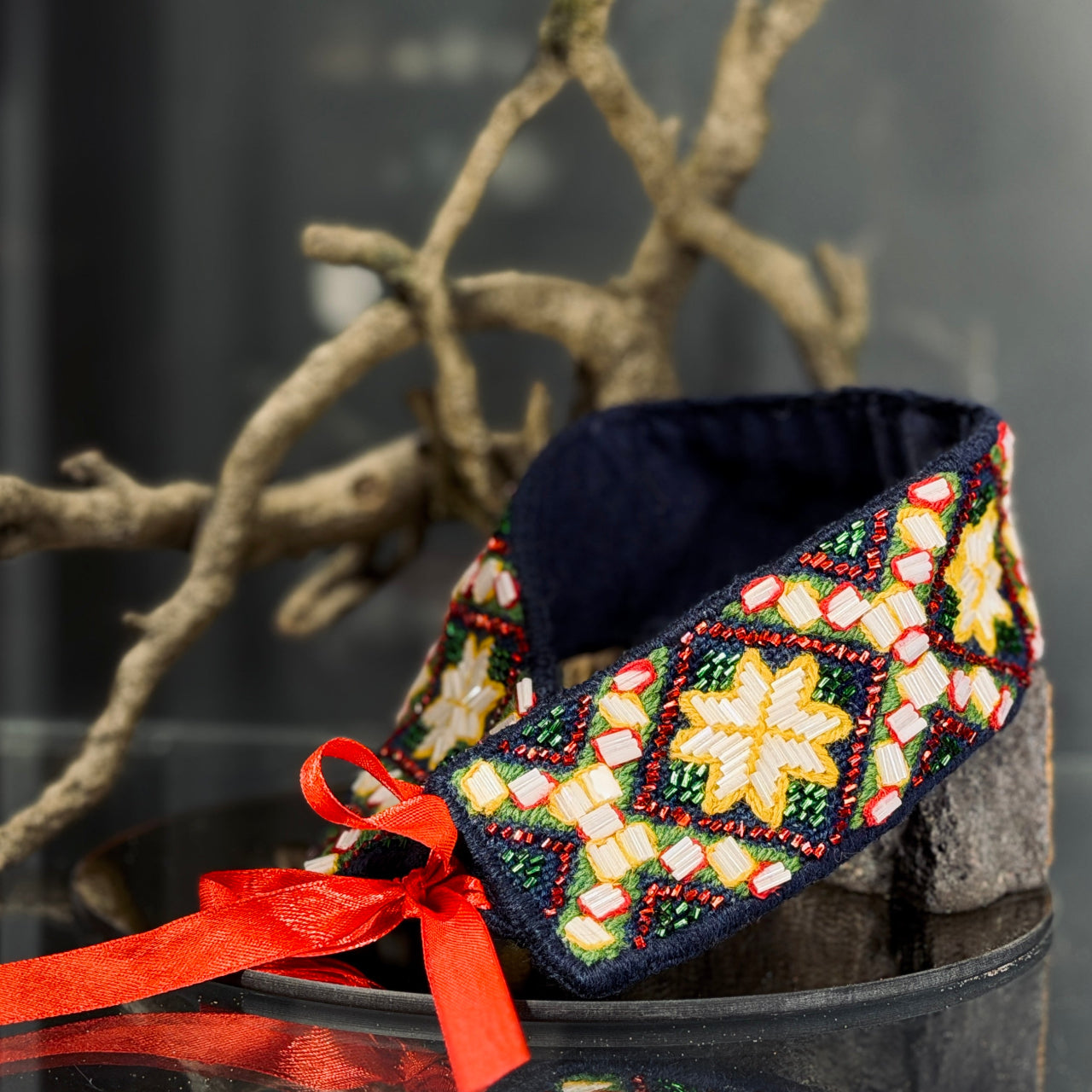 Alsungas smeldžotā apkakle