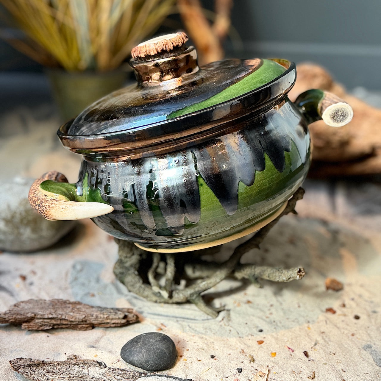 Keramikas bļodas BRONZA ar brieža ragu