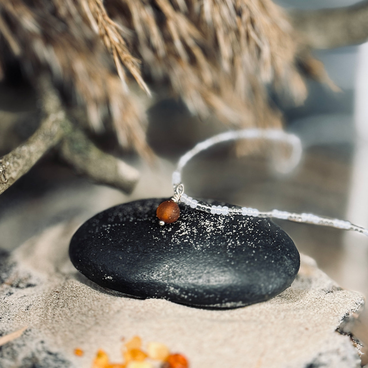 Dzintara kaklarota AUSMA