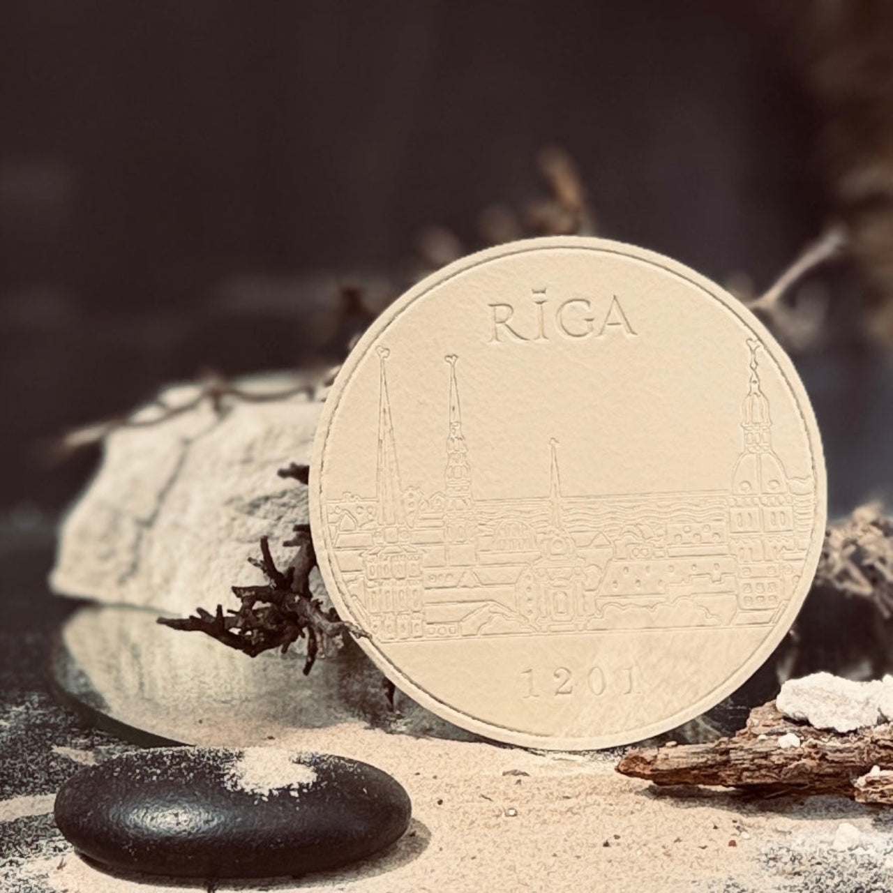 Apaļš ādas paliktnis RĪGA