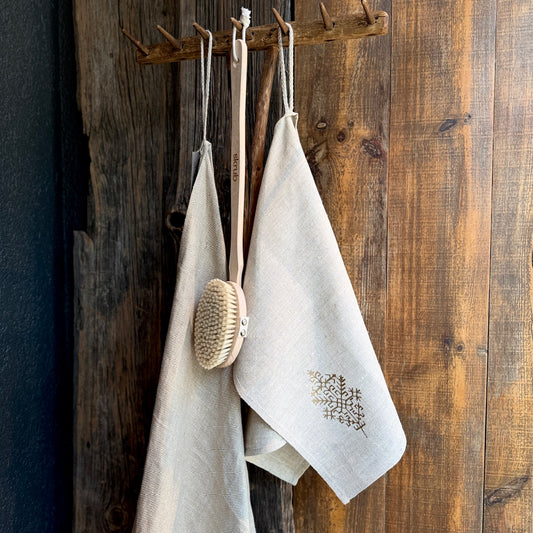 Izšūts bieza lina auduma roku dvielis AUSTRA