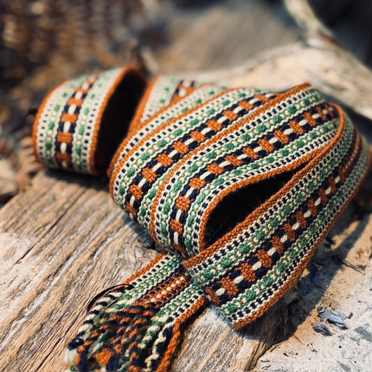 Austa tautiskā josta PRAULIENE