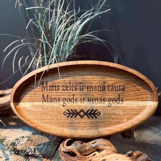 MANS ZELTS IR MANA TAUTA, ozolkoka uzkodu trauks