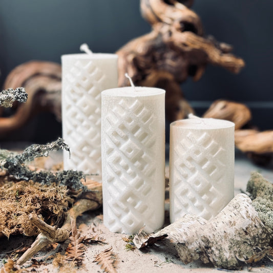 Akmens svece LIELVĀRDES JOSTA