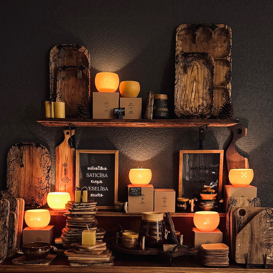 Bišu vaska lukturis LATVIEŠU SPĒKA ZĪMES