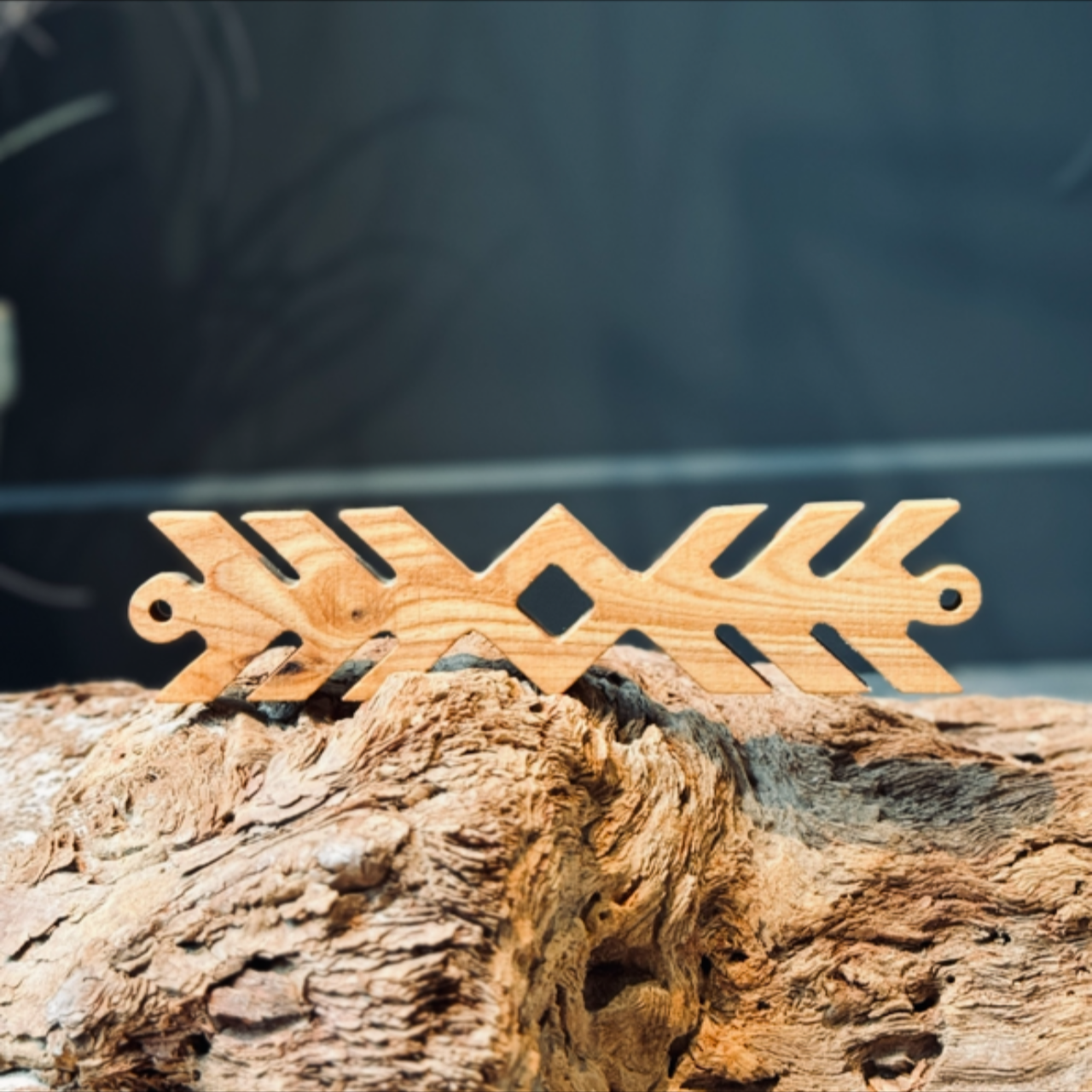 Latviešu spēka koka zīme LAIMAS SLOTIŅA