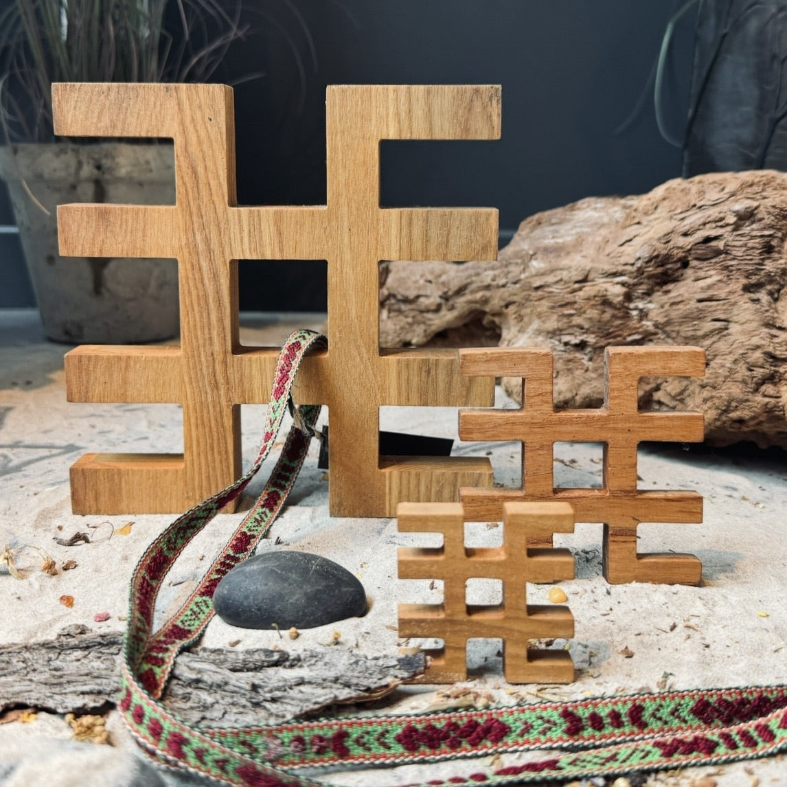 Latviešu spēka koka zīme ŪSIŅŠ