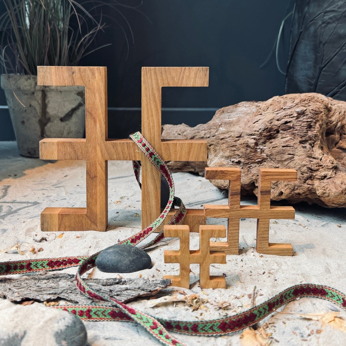 Latviešu spēka koka zīme ŪSIŅŠ