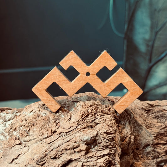 Latviešu spēka koka zīme MĀRTIŅŠ