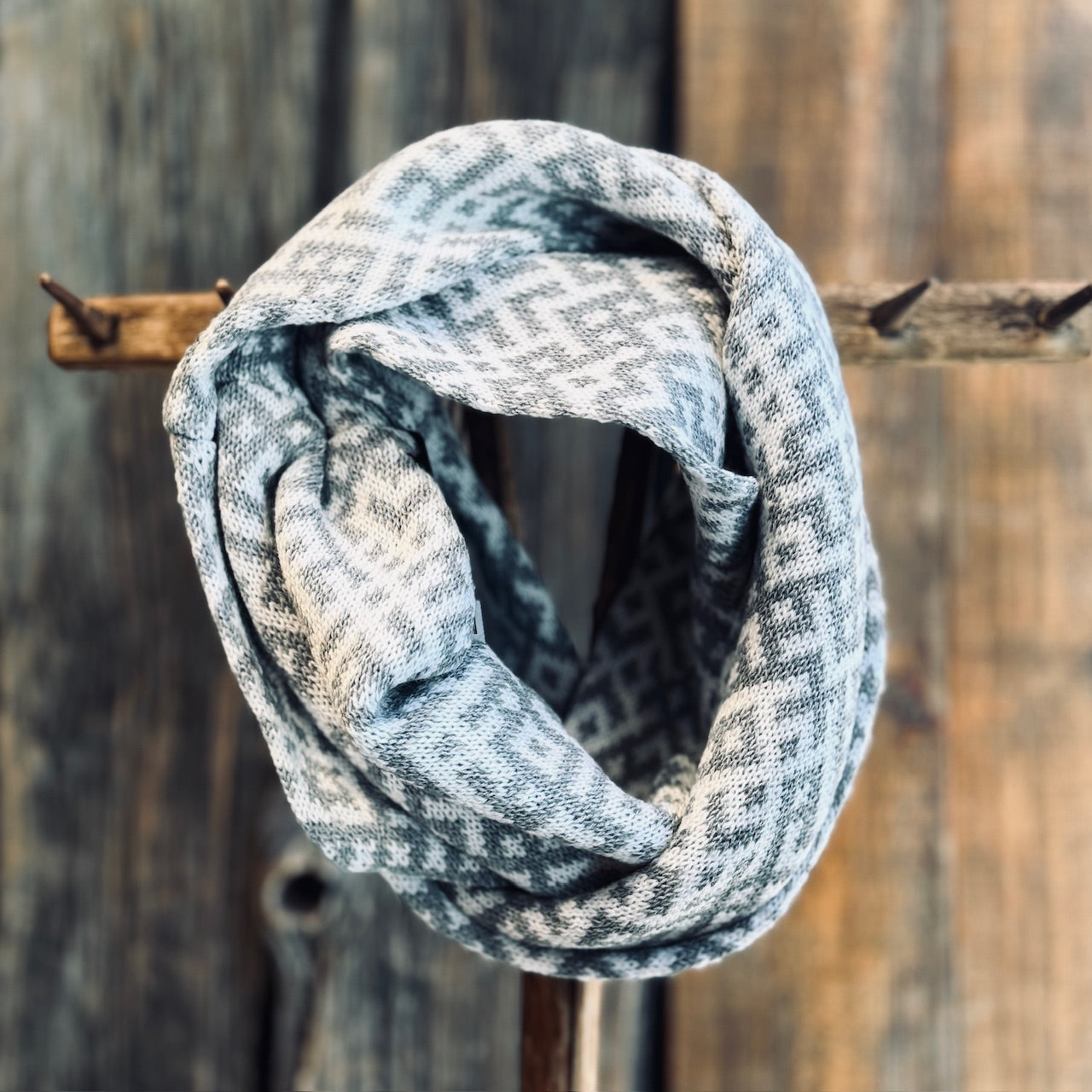 Adītas apaļšalles LIELVĀRDE