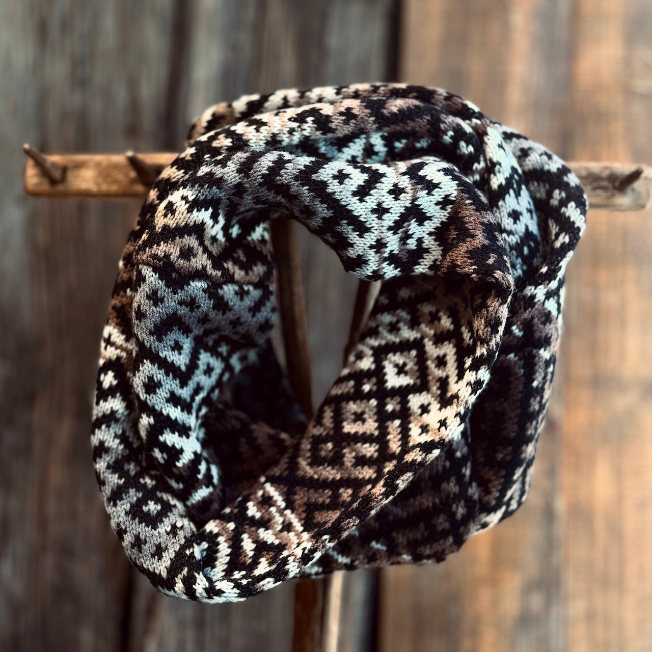 Adītas šalles RAKSTU RAKSTOS