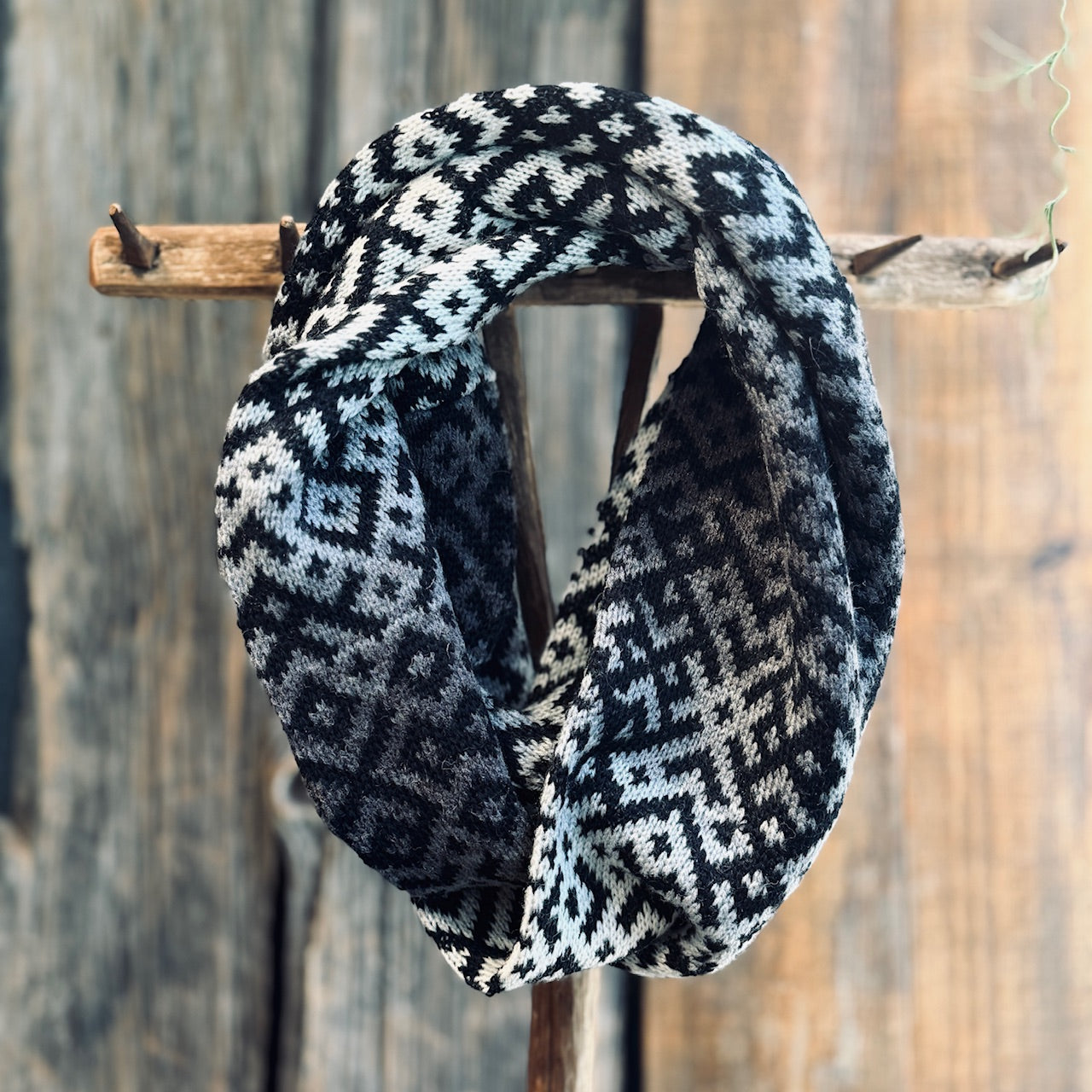 Adītas šalles RAKSTU RAKSTOS