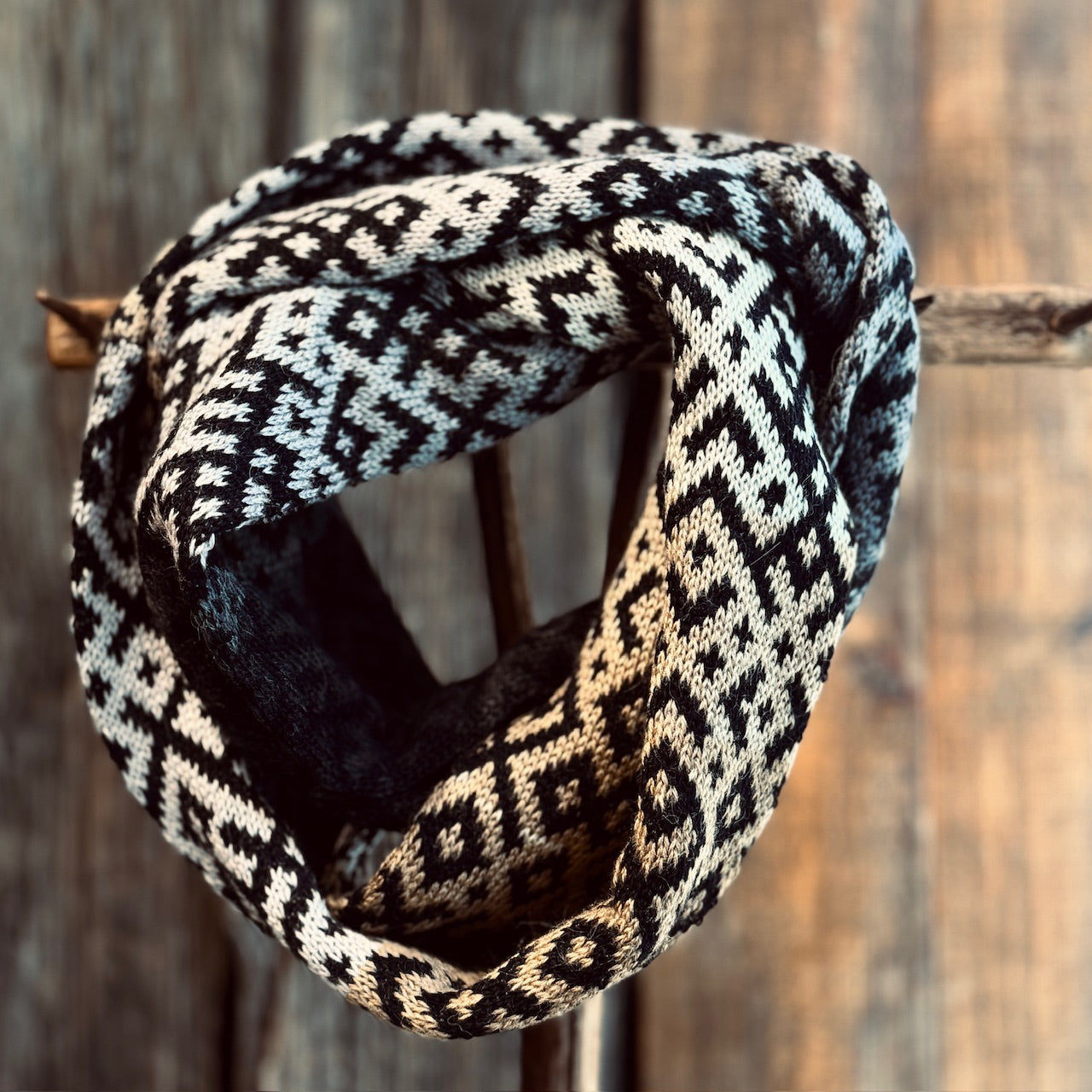 Adītas šalles RAKSTU RAKSTOS