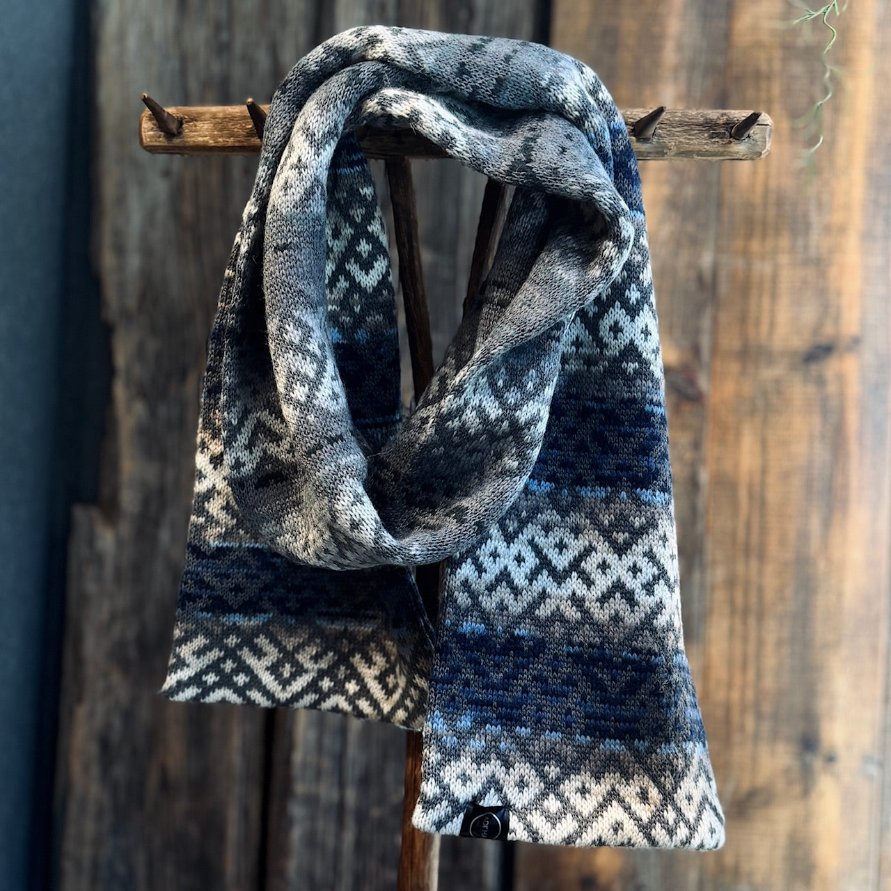 Adītas šalles RAKSTU RAKSTOS