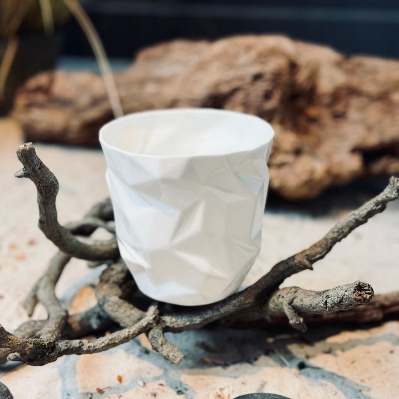 Porcelāna krūzes un apakštasītes DIMANTS