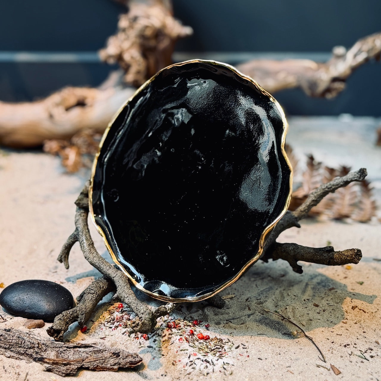 Porcelāna šķīvji KRĀSAS