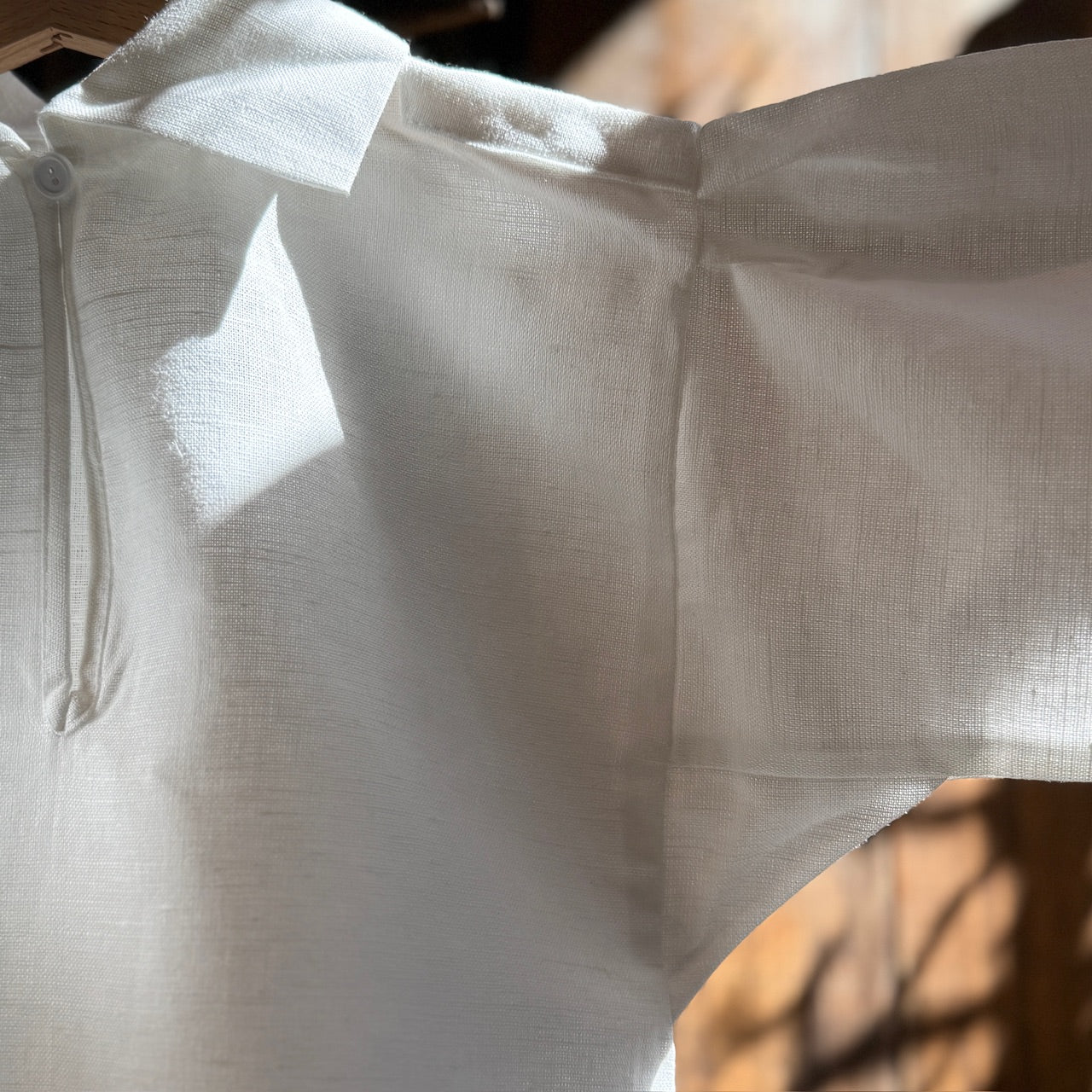 Tautastērpa lina krekli BALTS sievietēm un vīriešiem