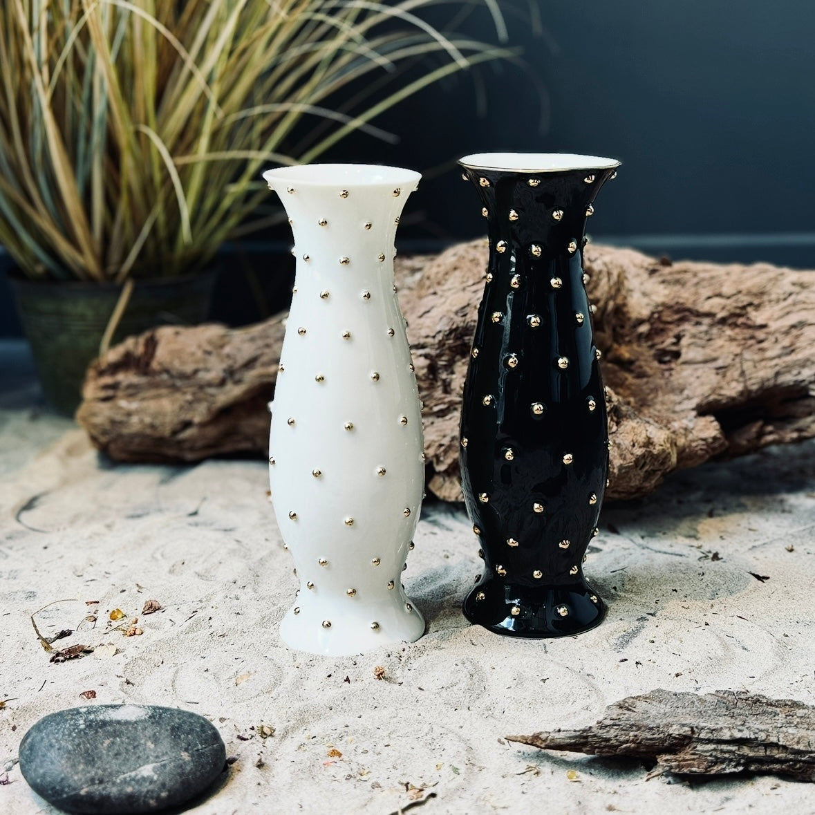 Porcelāna vāzes ZELTA PUMPIŅA