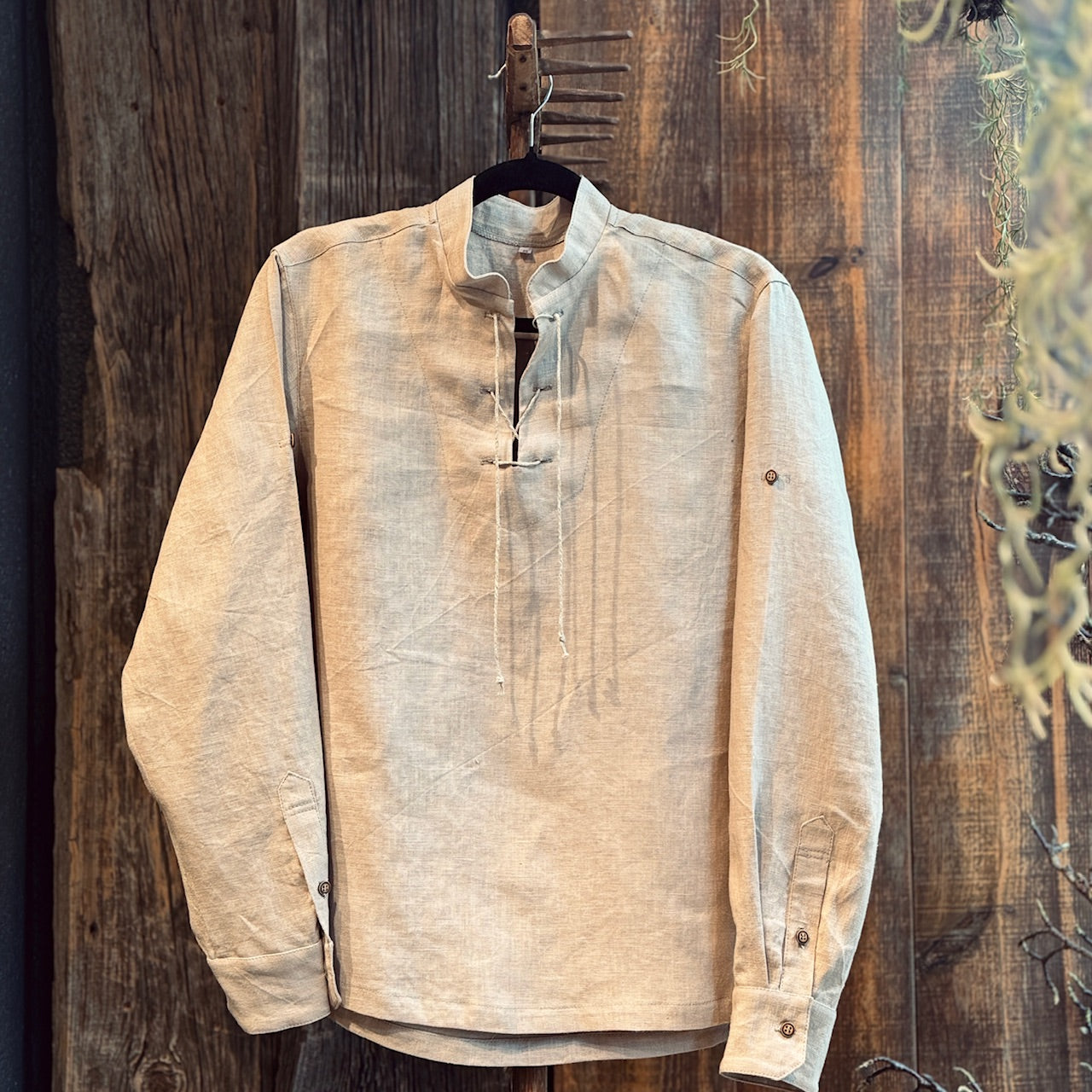 Lina krekls vīriešiem LINS ar striķīšiem