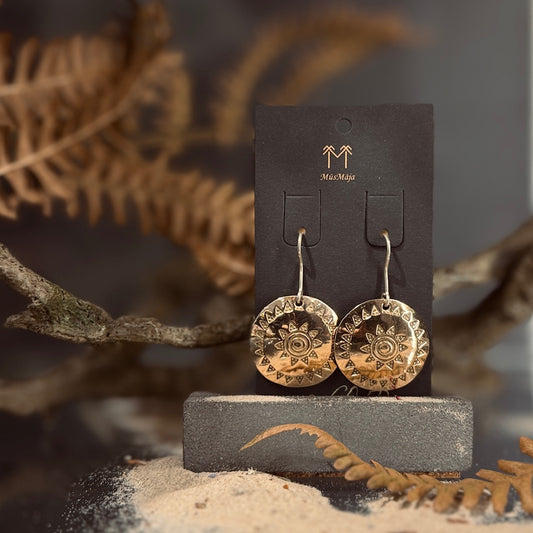 Bronzas auskari RAKSTI