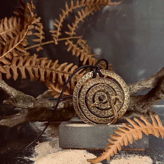 Bronzas kulons ČŪSKA