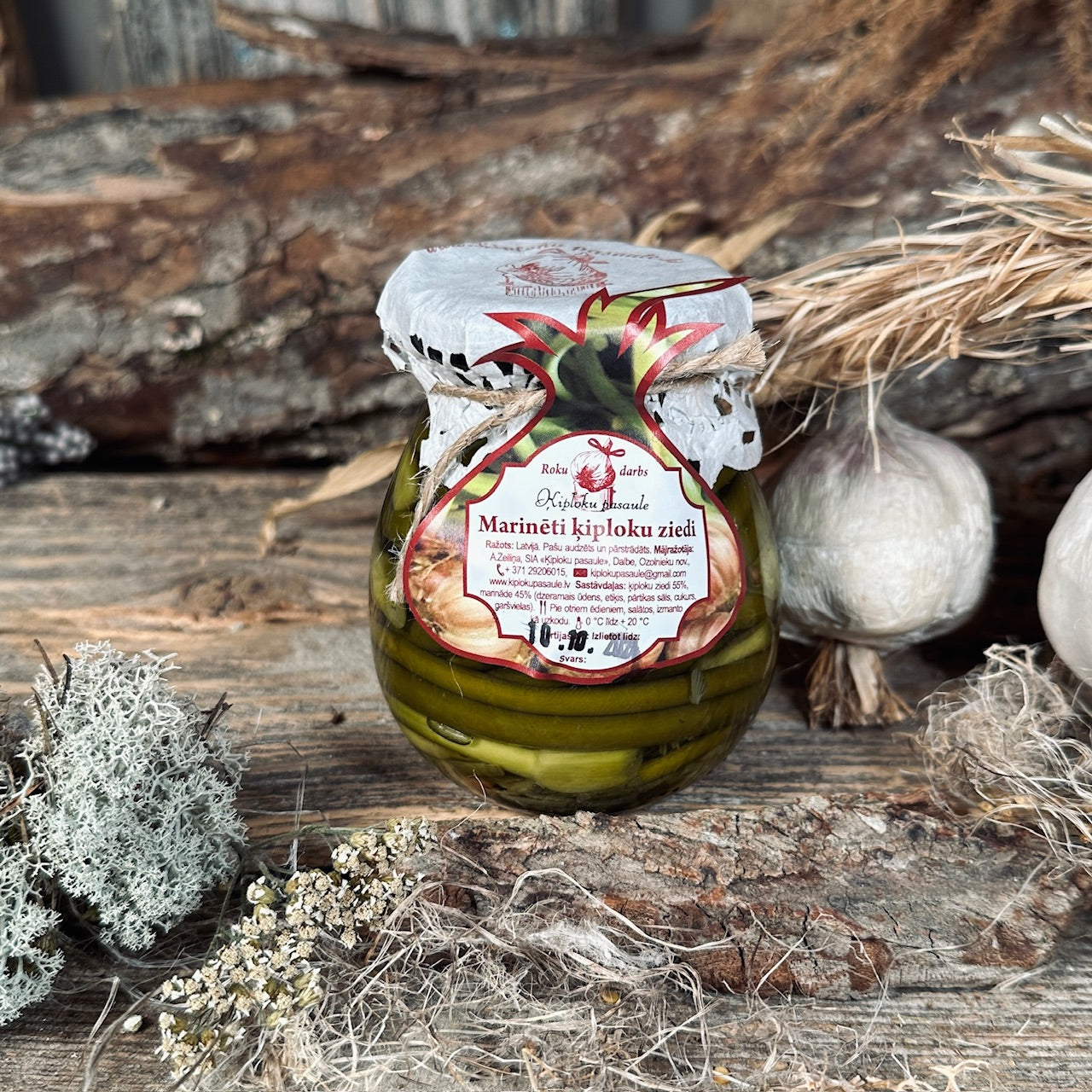 Marinēti ķiploku ziedi