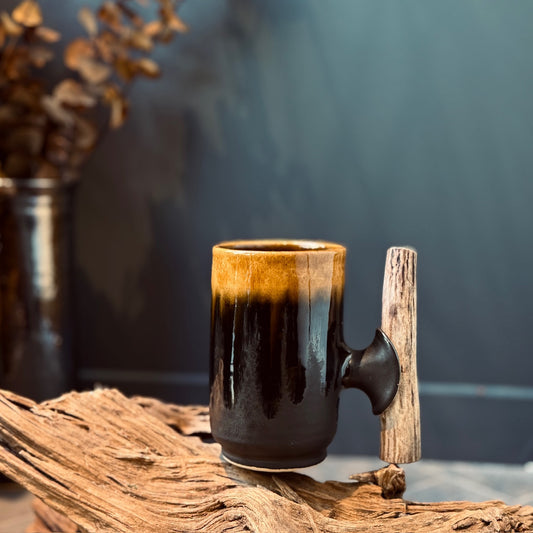 Keramikas krūzes ZEME ar brieža ragu