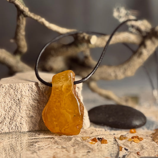 Dzintara kuloni LIEPĀJAS DZINTARS