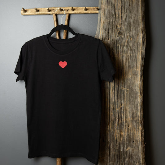 Izšūts T-krekls SIRSNIŅA