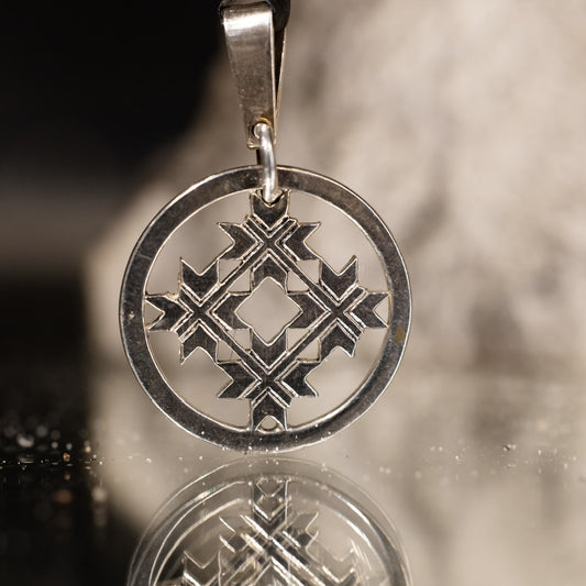 Sudraba kuloni, latviešu spēka zīme AUSEKLĪTIS