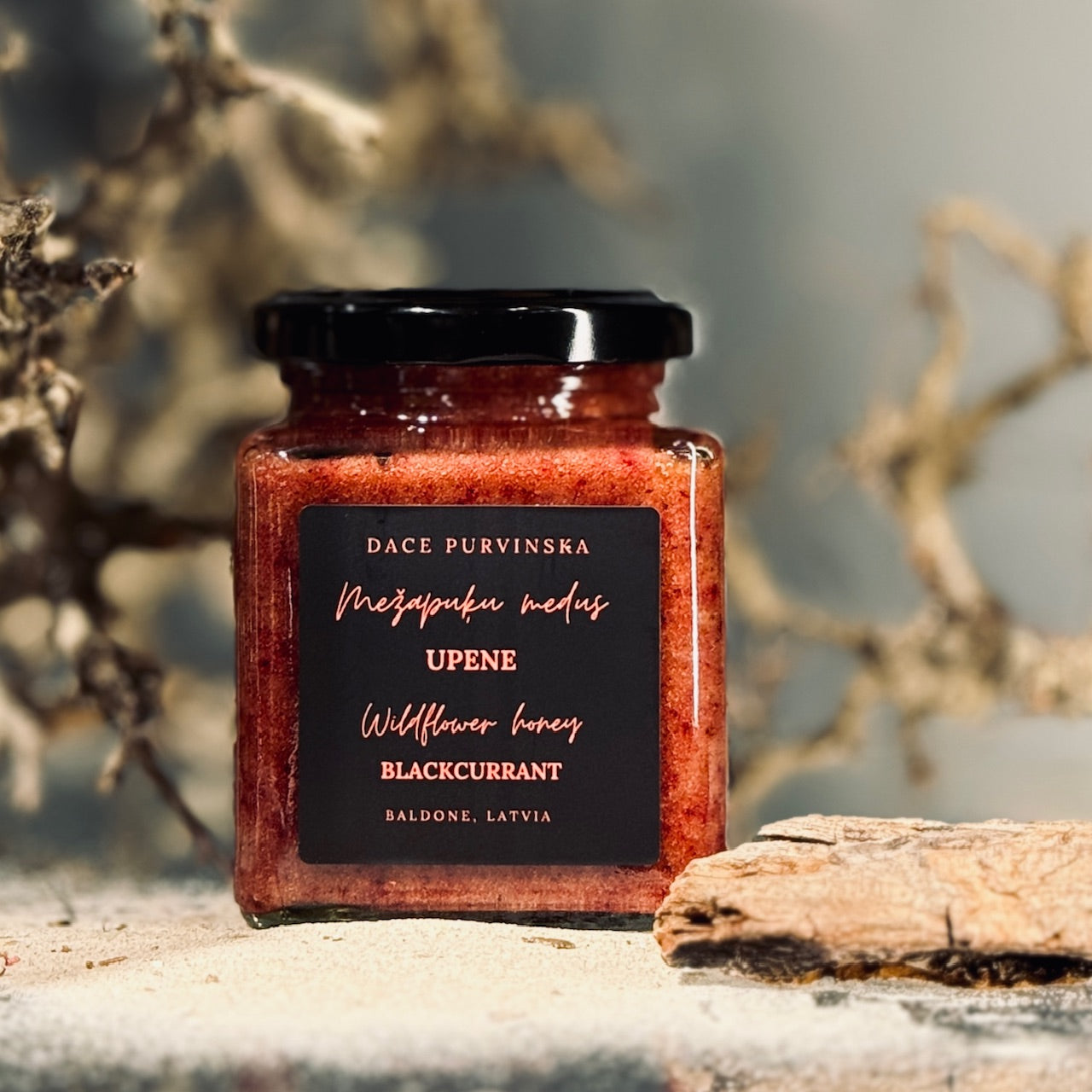 Mežapuķu putots medus UPENE