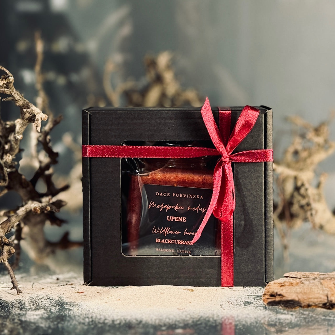 Mežapuķu putots medus UPENE