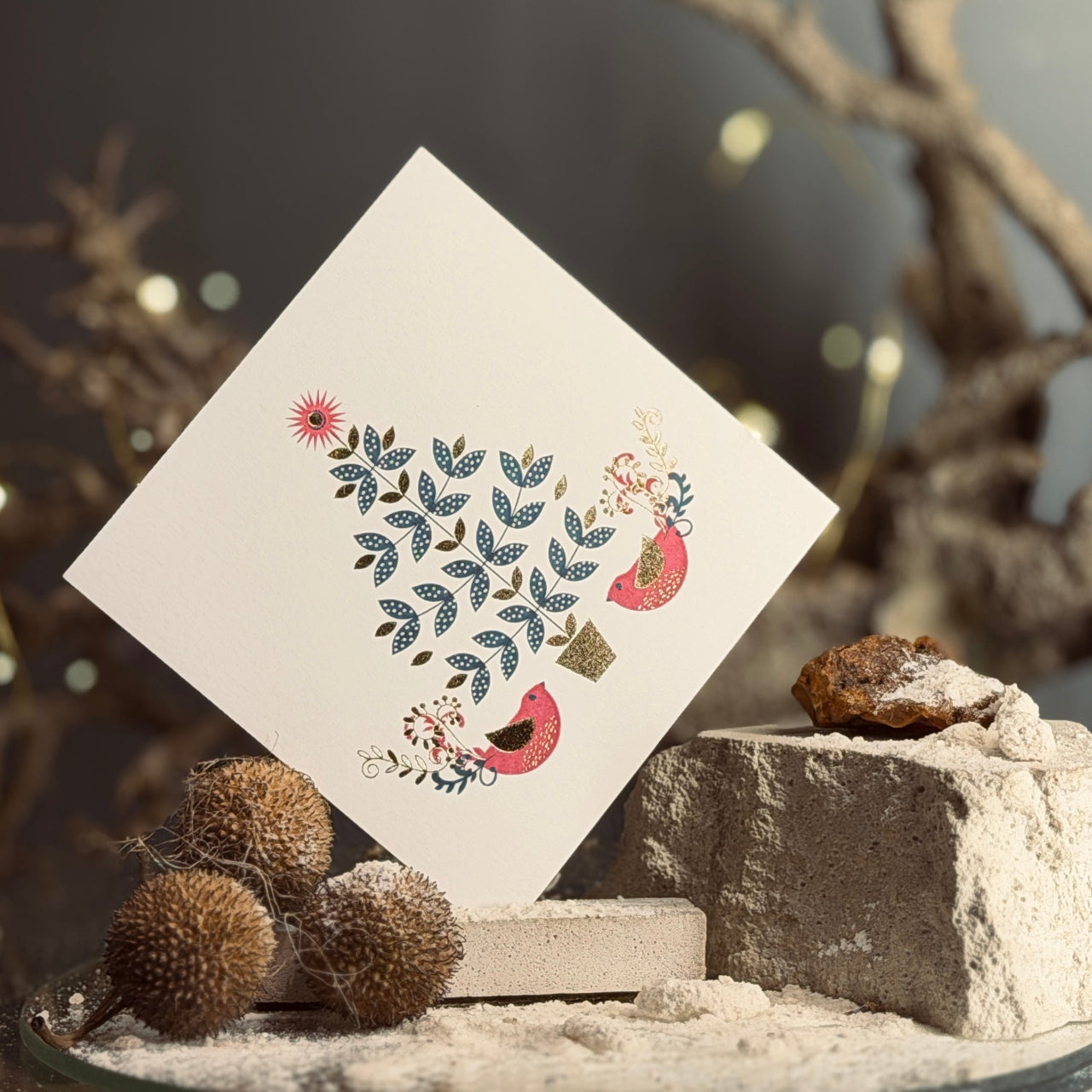 Apsveikuma kartītes ZIEMASSVĒTKI MEŽĀ