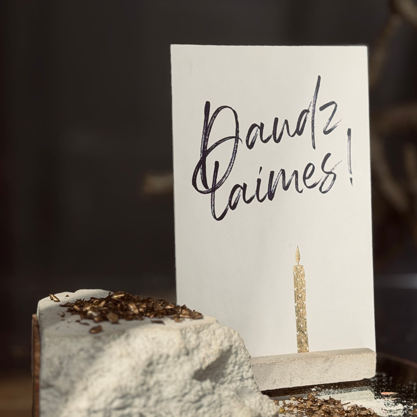 Apsveikuma kartīte DAUDZ LAIMES