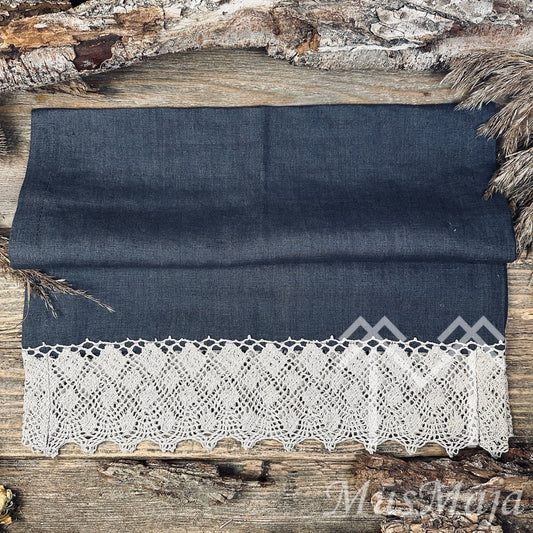 Lina galda celiņš "ASFALTS" ar retro mežģīni