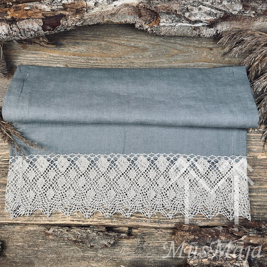 Lina galda celiņš "SUDRABEGLE" ar retro mežģīni