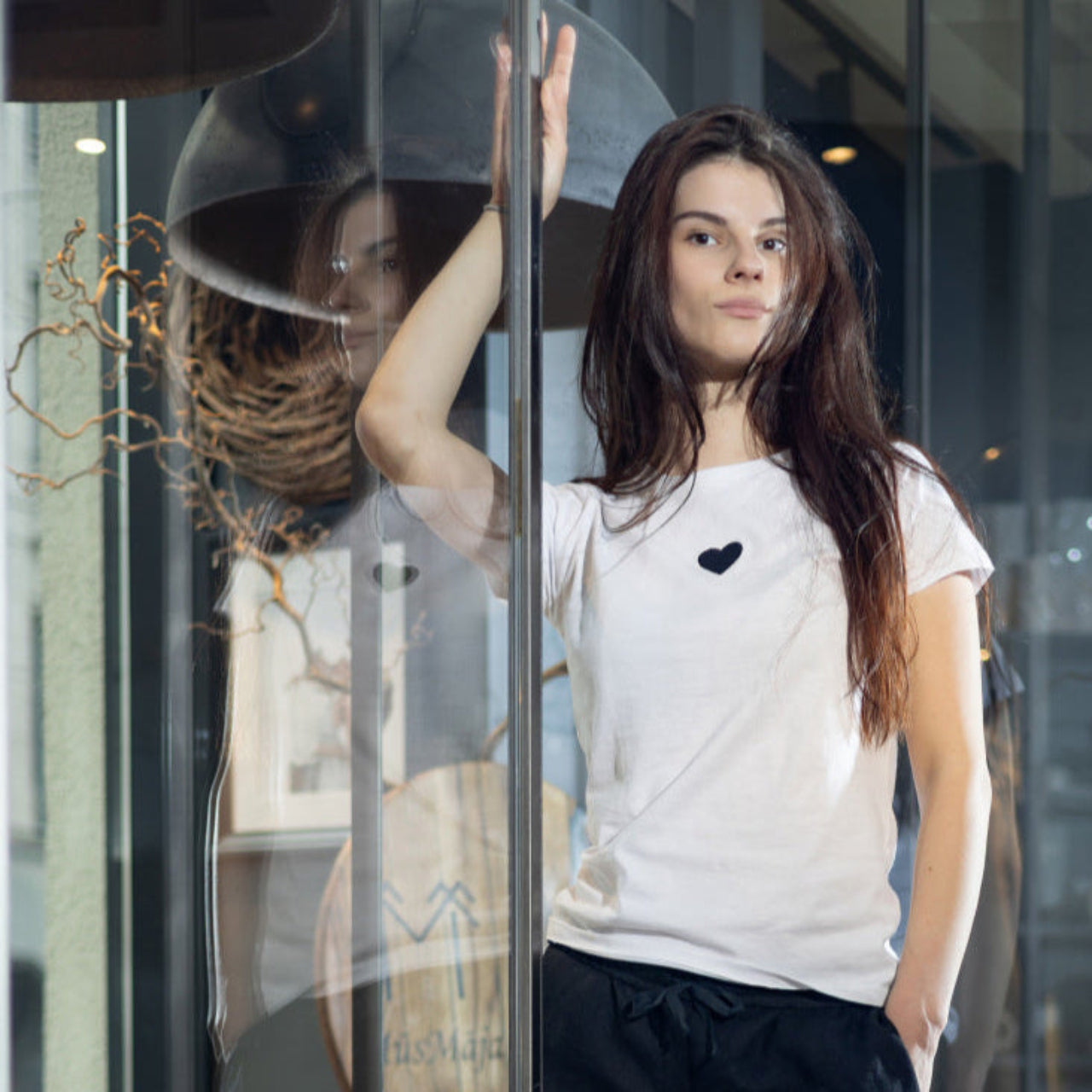 Izšūts T-krekls SIRSNIŅA