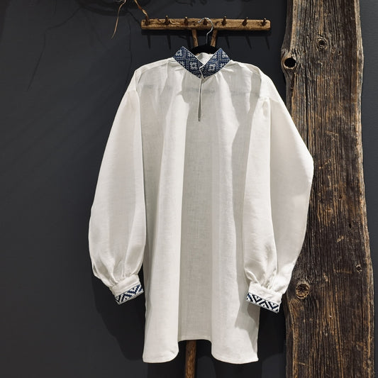 KULDĪGAS tautastērpa izšūts sievu krekls