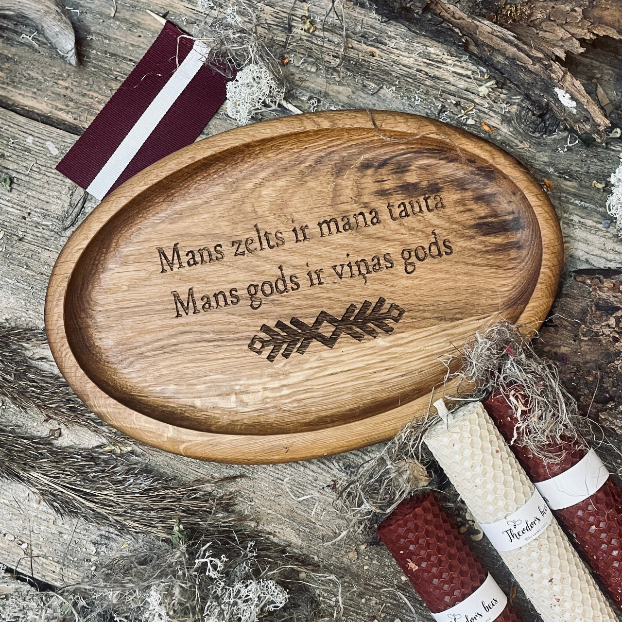 MANS ZELTS IR MANA TAUTA, ozolkoka uzkodu trauks