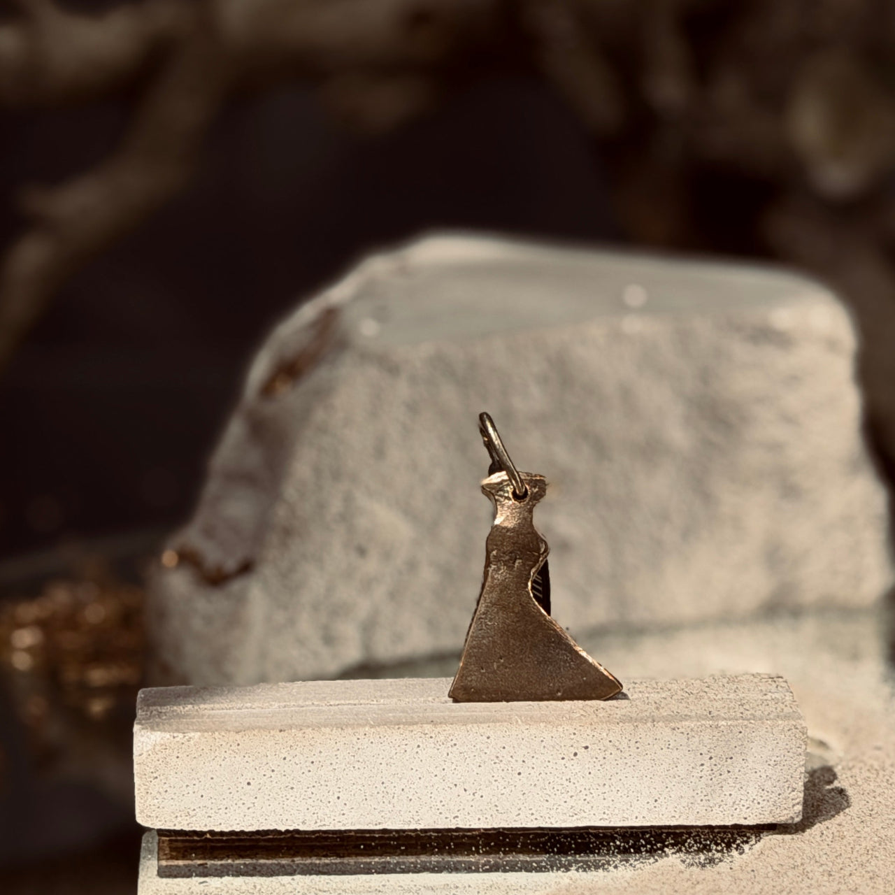 Misiņa kuloni CIRVĪTIS