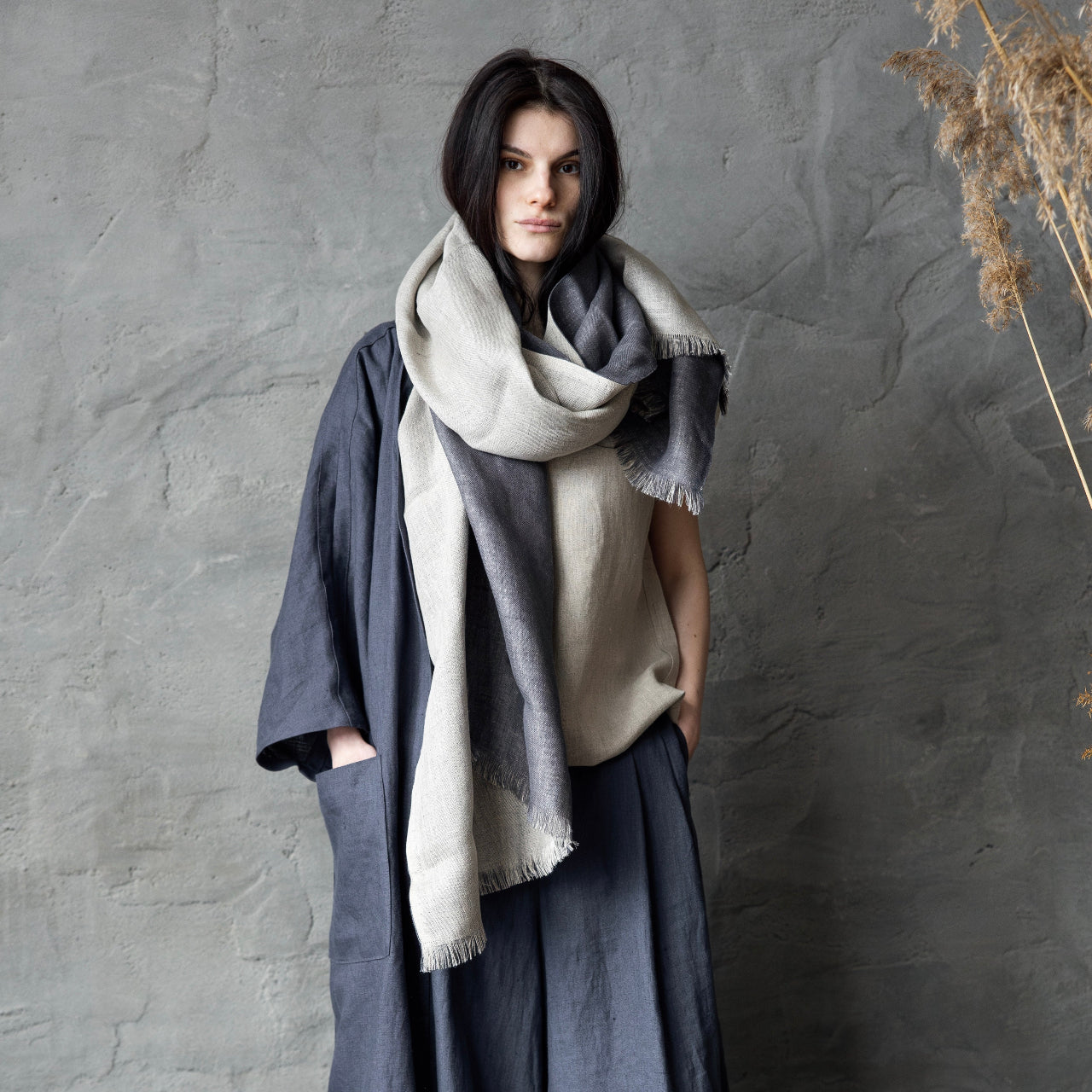 Lina šalle PELĒKĀ DUBULTNIECE