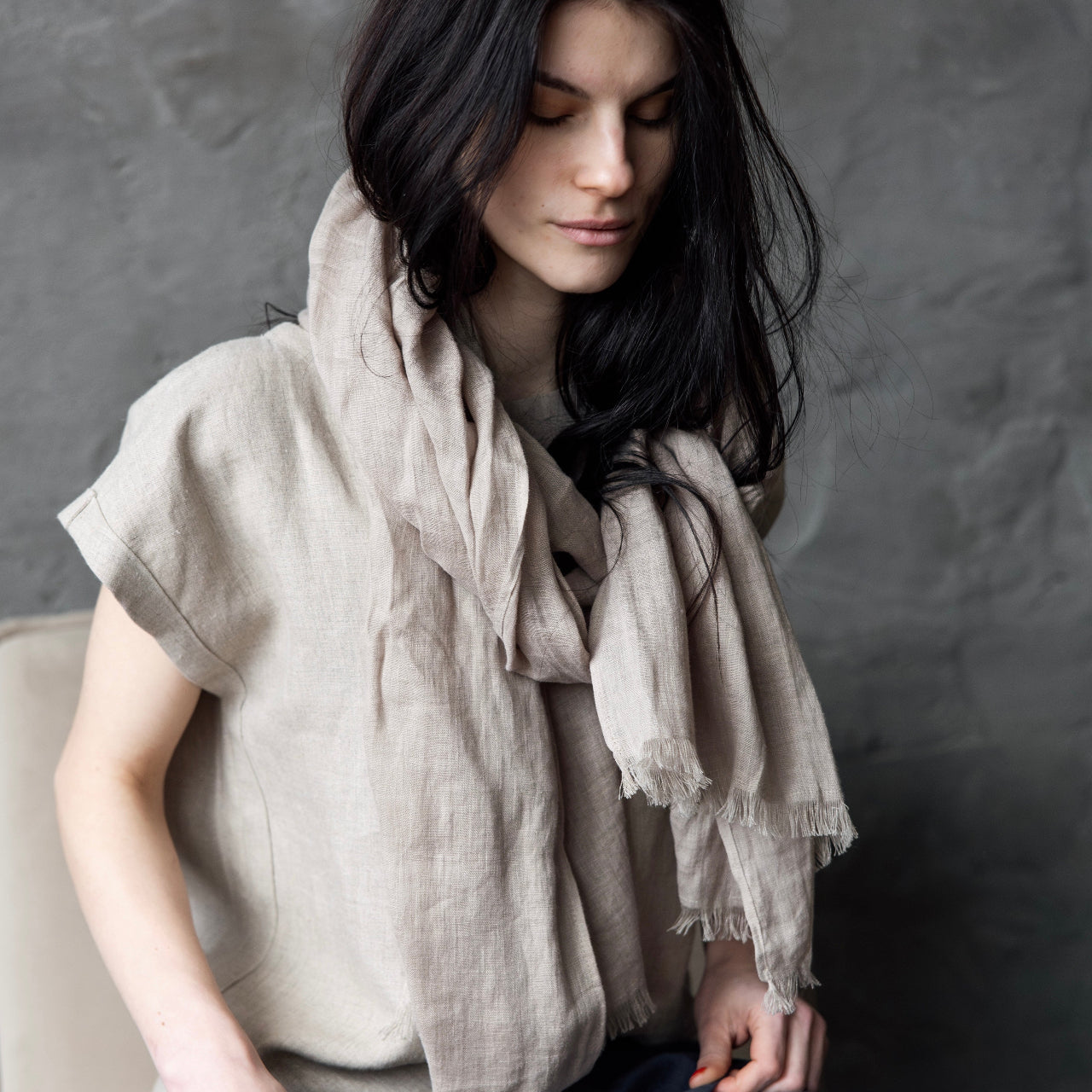 Plāna lina šalle SMILTS