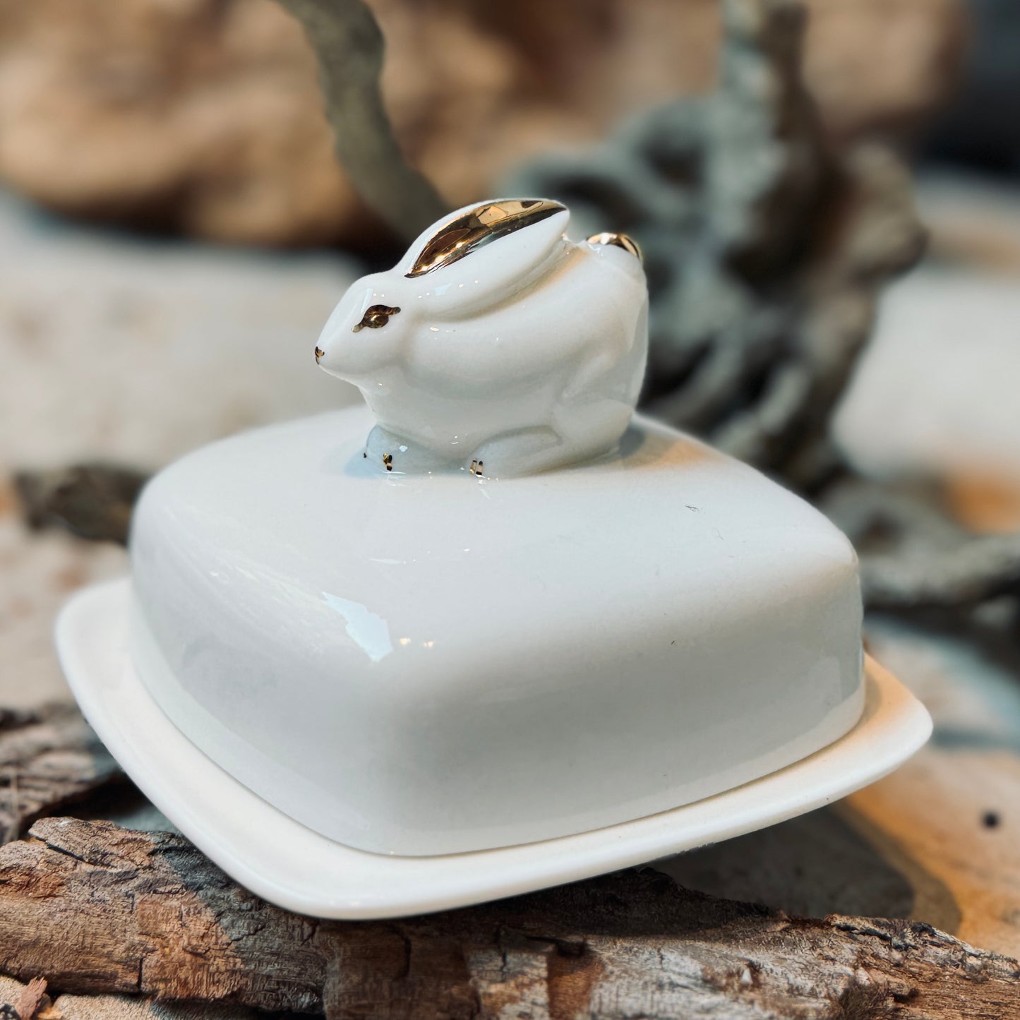 Porcelāna sviesta trauks ZAĶIS