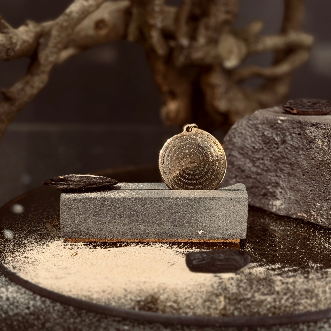 Bronzas kulons TĒVREIZE