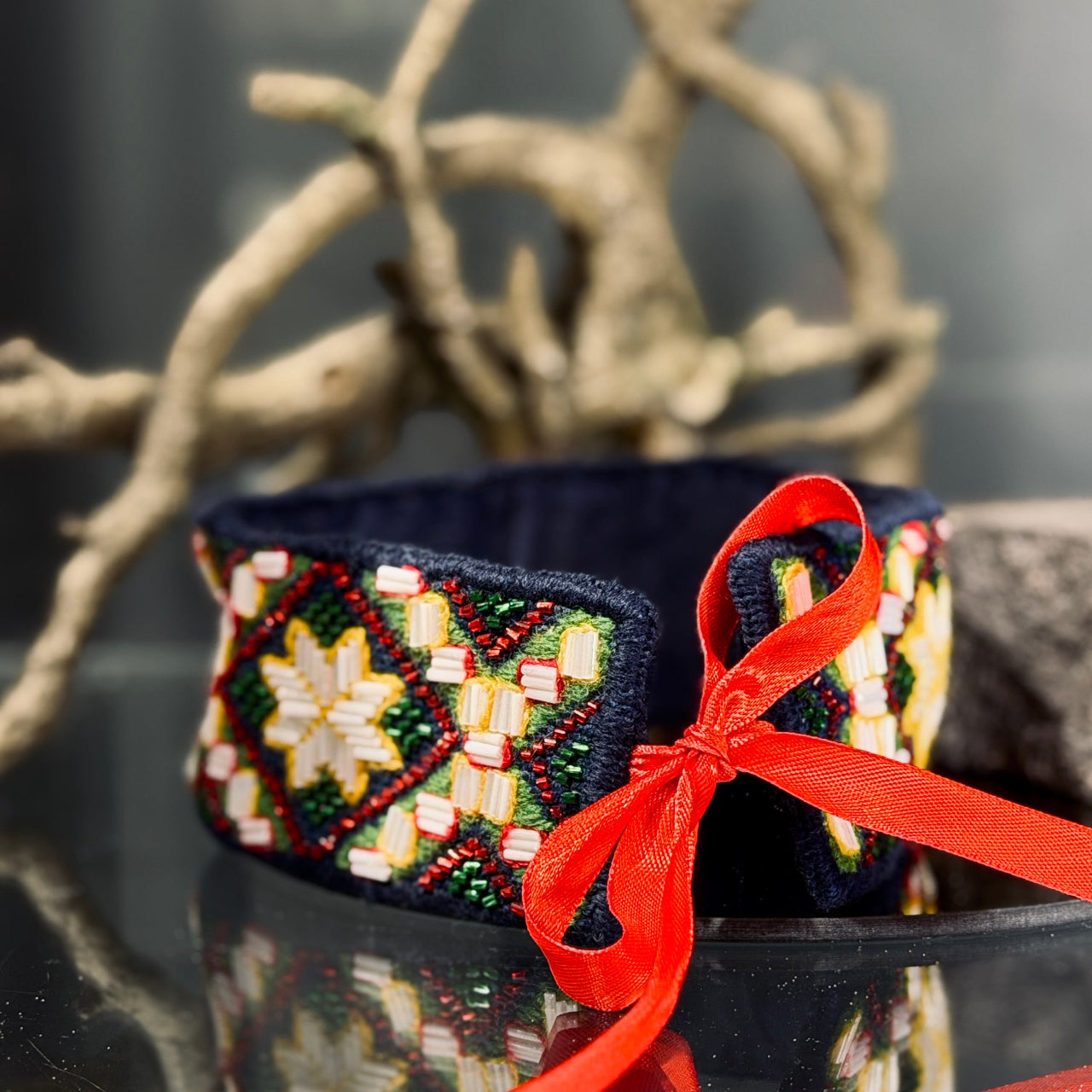 Alsungas smeldžotā apkakle