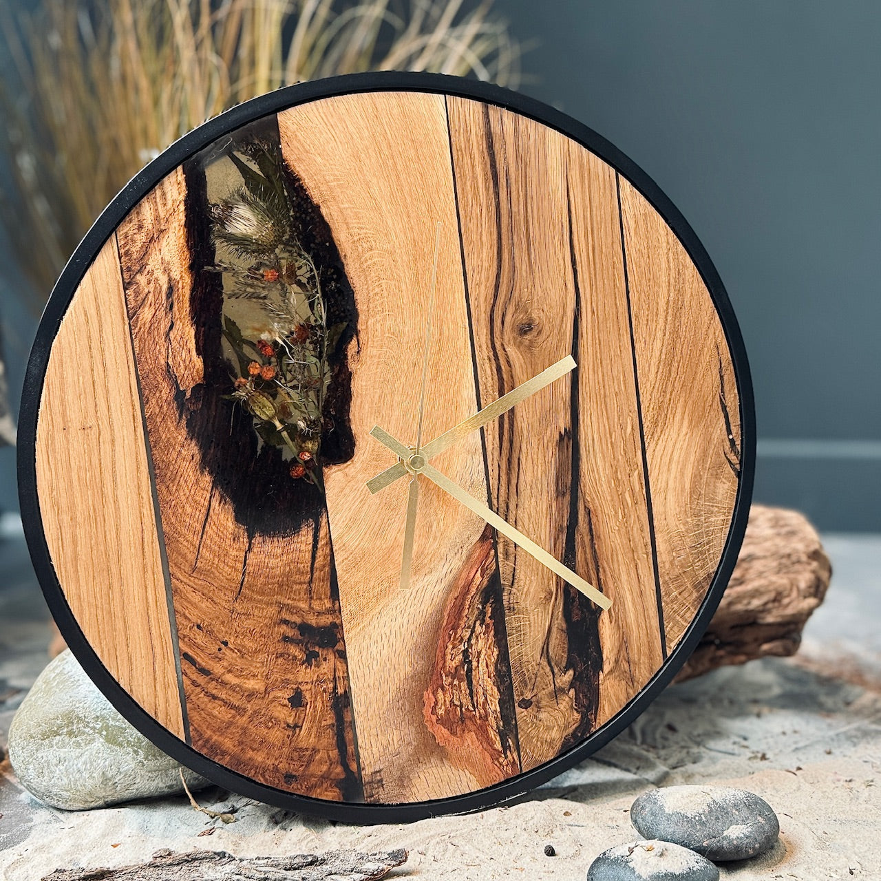 Koka sienas pulkstenis DABA